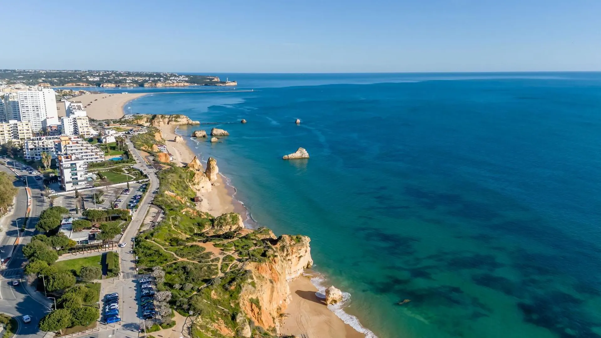 Spectacular 2 Bed Apartment, Huge Terrace And Sea View Portimao 0*,  Portugal