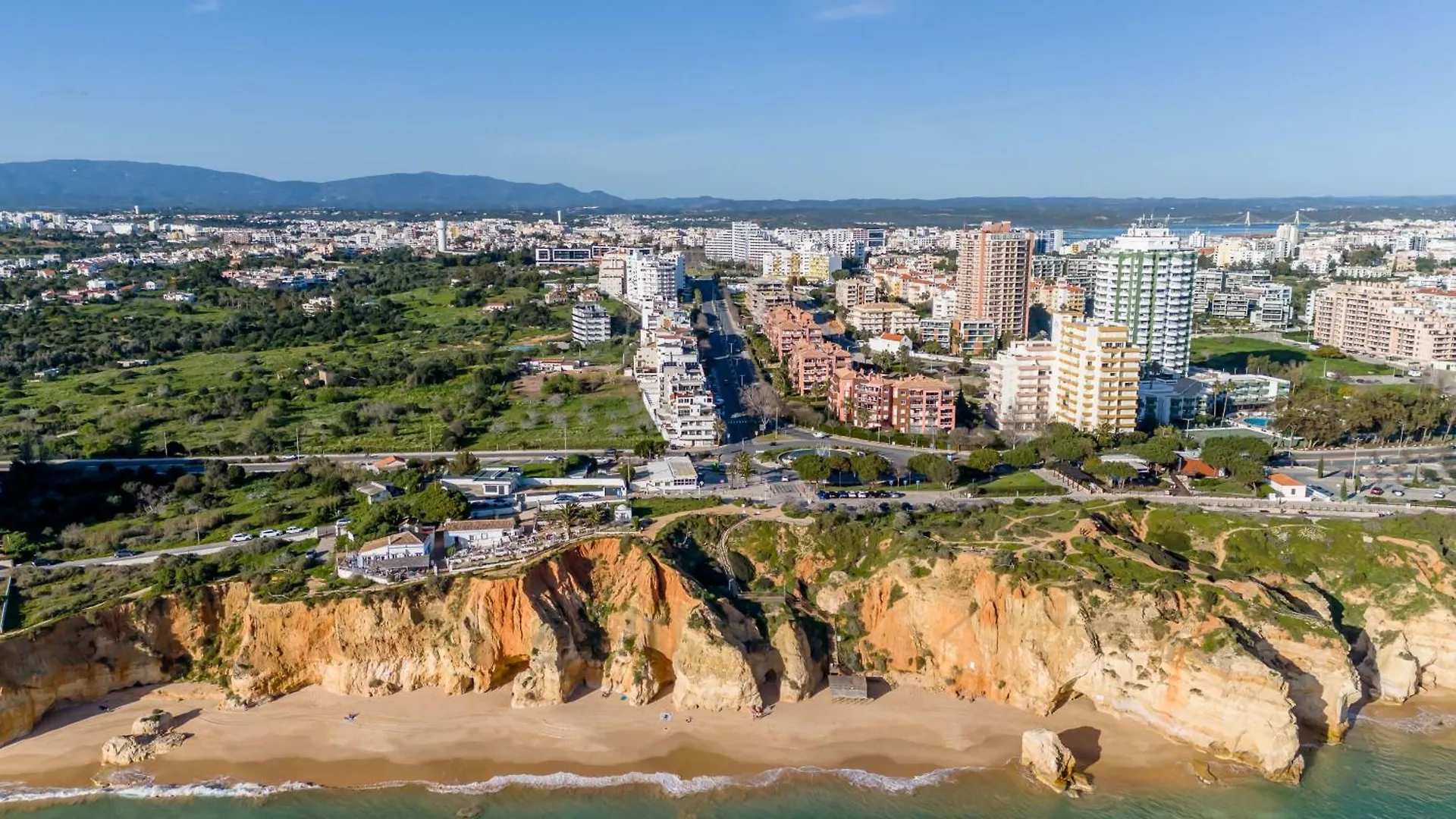 Spectacular 2 Bed Apartment, Huge Terrace And Sea View Portimao Apartment