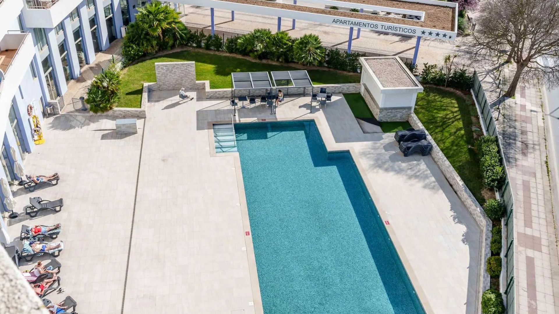 Spectacular 2 Bed Apartment, Huge Terrace And Sea View Portimao