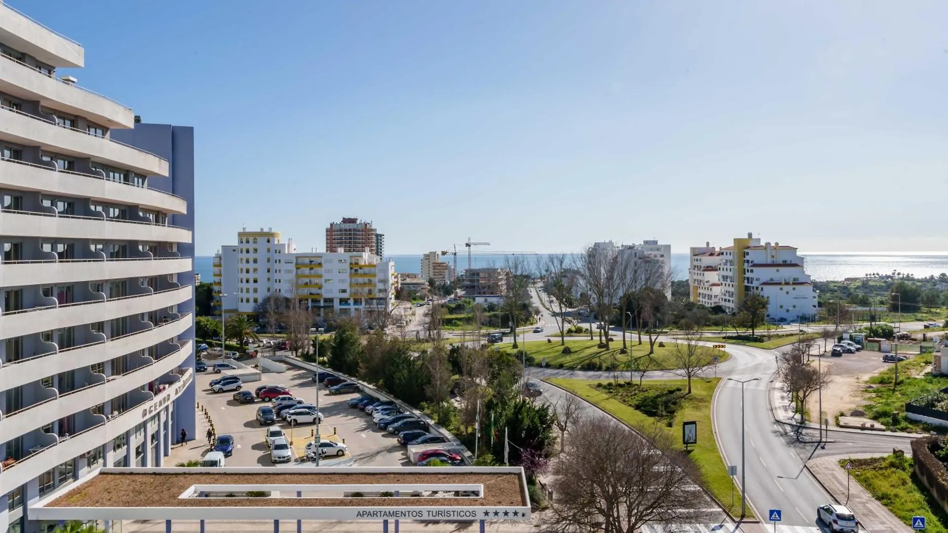 Apartment Spectacular 2 Bed Apartment, Huge Terrace And Sea View Portimao