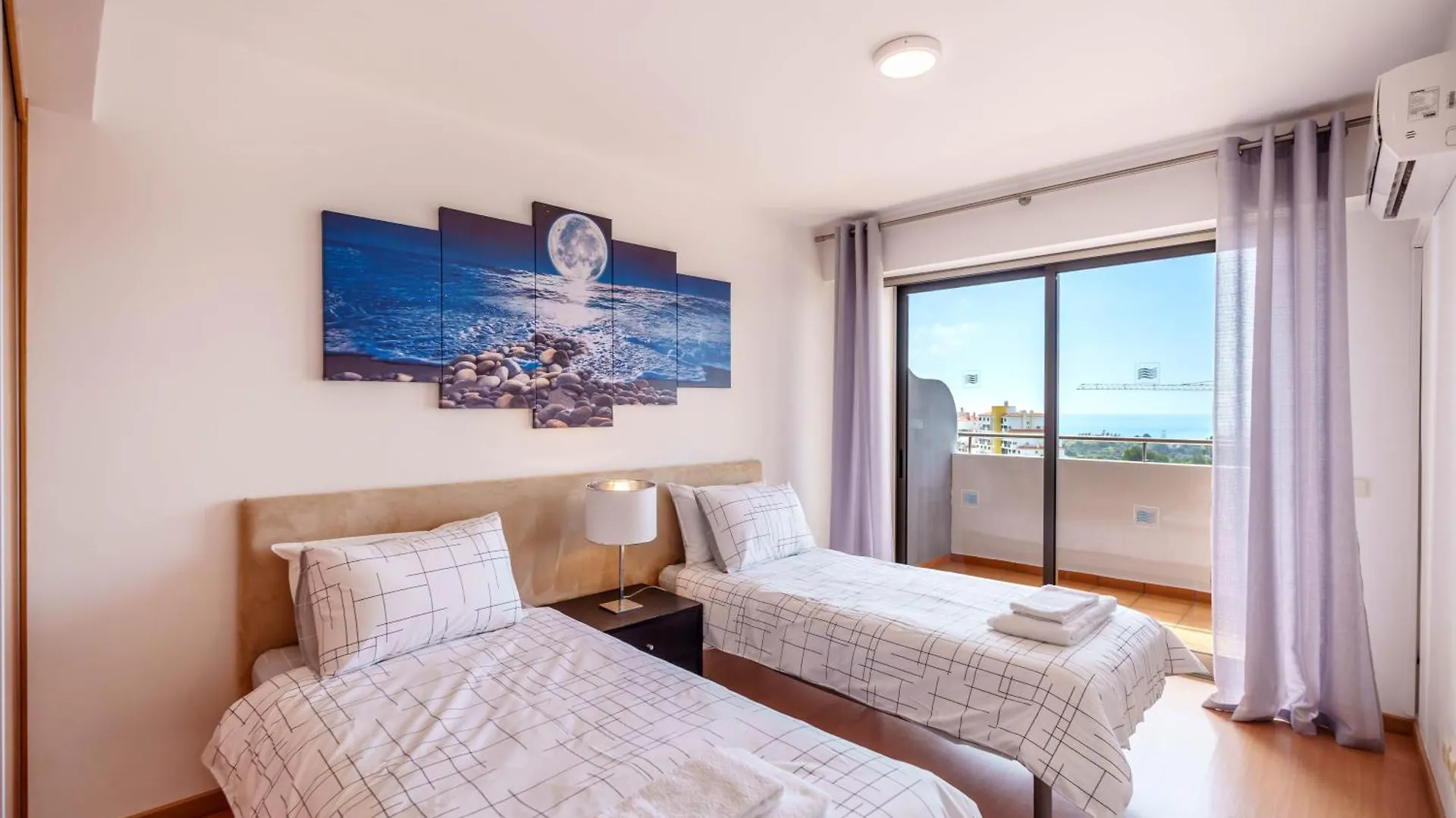 Spectacular 2 Bed Apartment, Huge Terrace And Sea View Portimao 0*,  Portugal